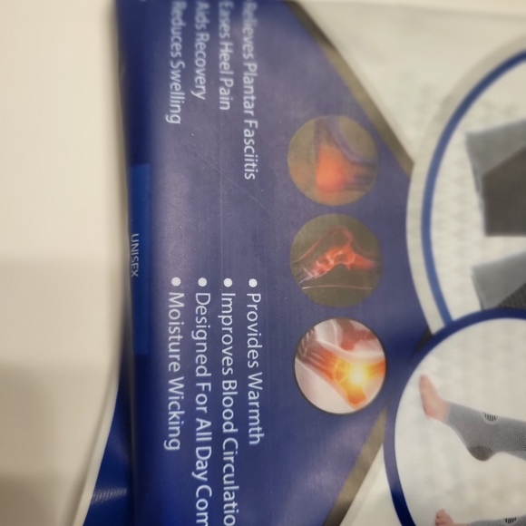 Compression socks BNWT - Picture 4 of 5